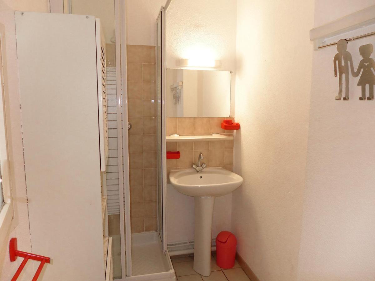 Apartment Le Grand Large By Interhome Сикс-Фор-ле-Плаж Екстериор снимка
