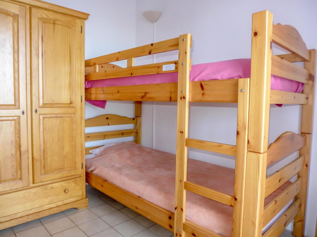 Apartment Le Grand Large By Interhome Сикс-Фор-ле-Плаж Екстериор снимка