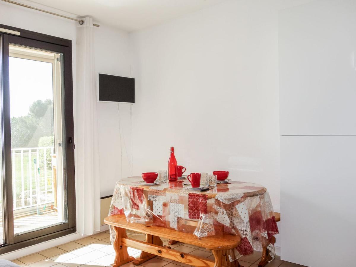 Apartment Le Grand Large By Interhome Сикс-Фор-ле-Плаж Екстериор снимка